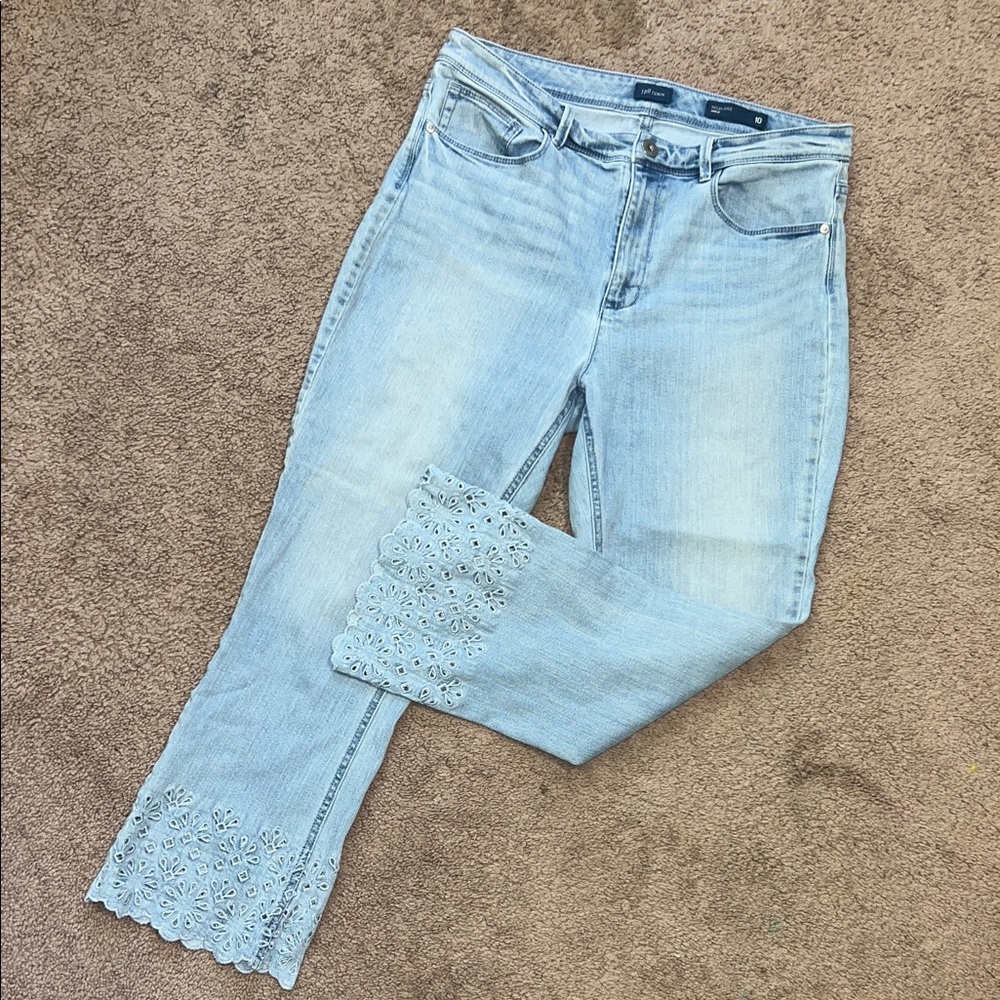 Light Blue Embroidered Women's Jeans